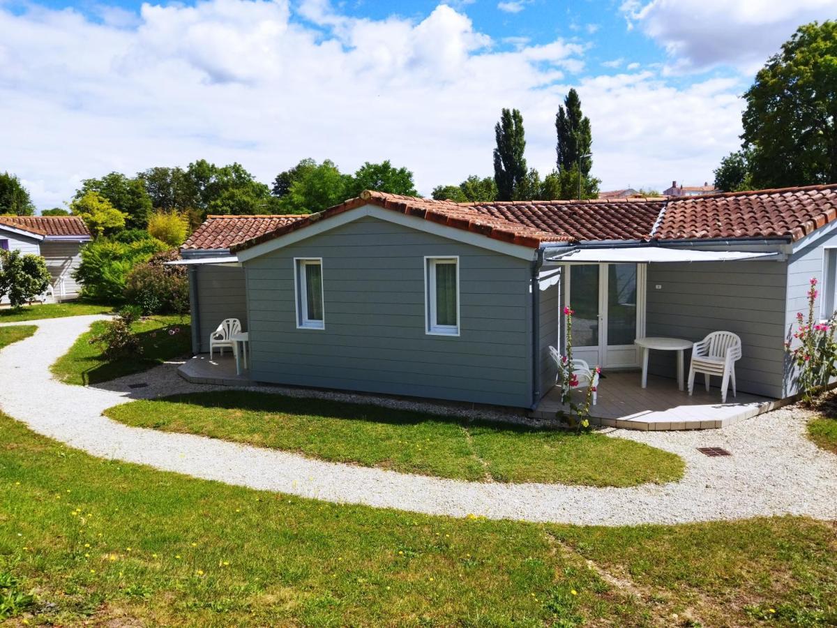Le Hameau De Saintonge Villa Tonnay-Boutonne Eksteriør billede
